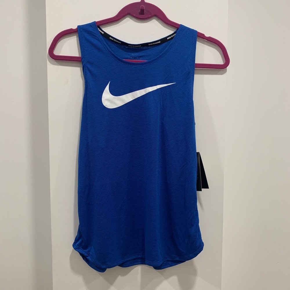 Nike running shirt size Small color blue